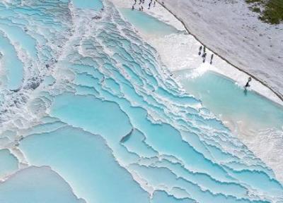 معرفی خاص ترین و عجیب ترین مکان های دنیا معرفی خاص ترین و عجیب ترین مکان های دنیا